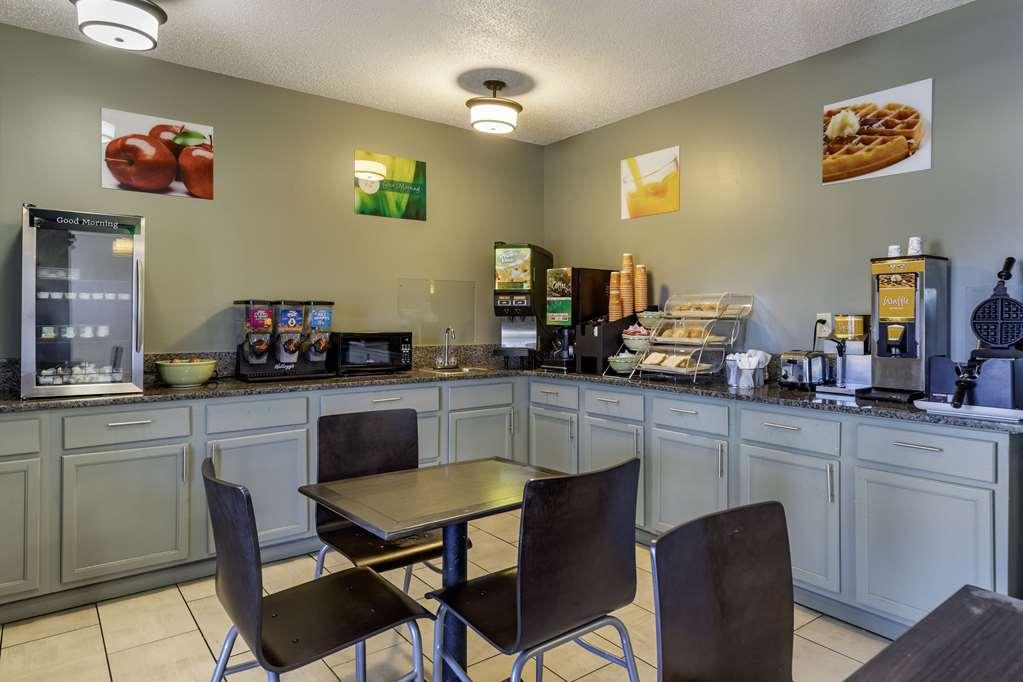 Quality Inn Спартанбург Ресторан фото