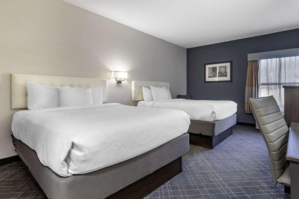 Quality Inn Спартанбург Номер фото